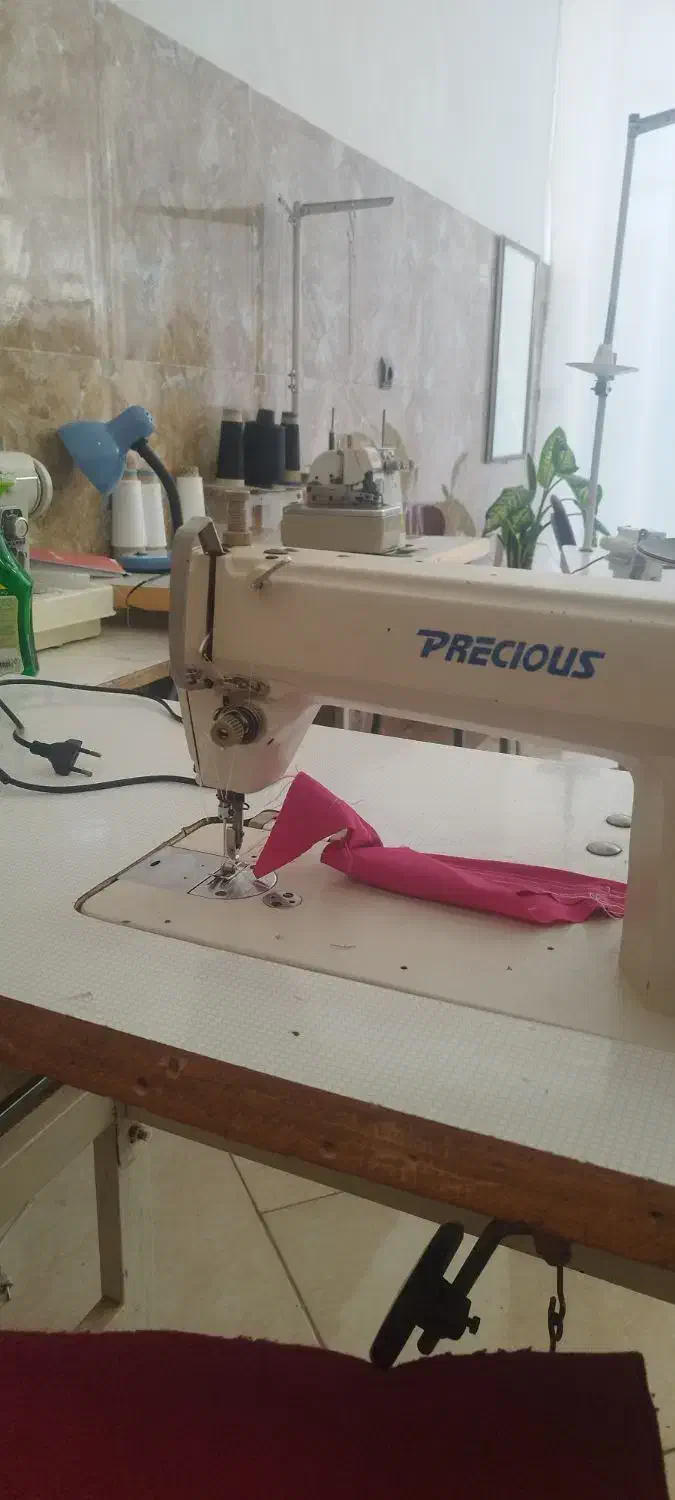 چرخ خیاطی صنعتی|چرخ خیاطی و ریسندگی|ازنا, |دیوار