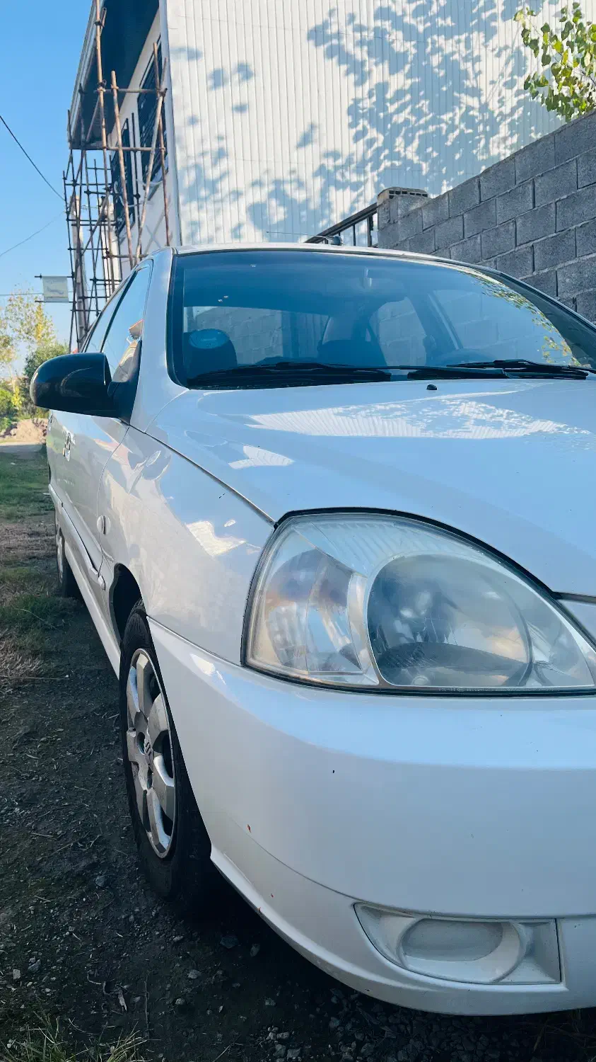 ریو مدل ۸۶ سفید|خودرو سواری و وانت|لاهیجان, پردسر|دیوار