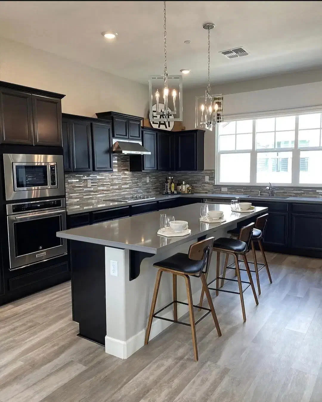 ۱۳۰متر ۲خواب لوکس/ صفرتا صد بازسازی مدرن / فلاحی|فروش آپارتمان|شیراز, قدوسی شرقی|دیوار