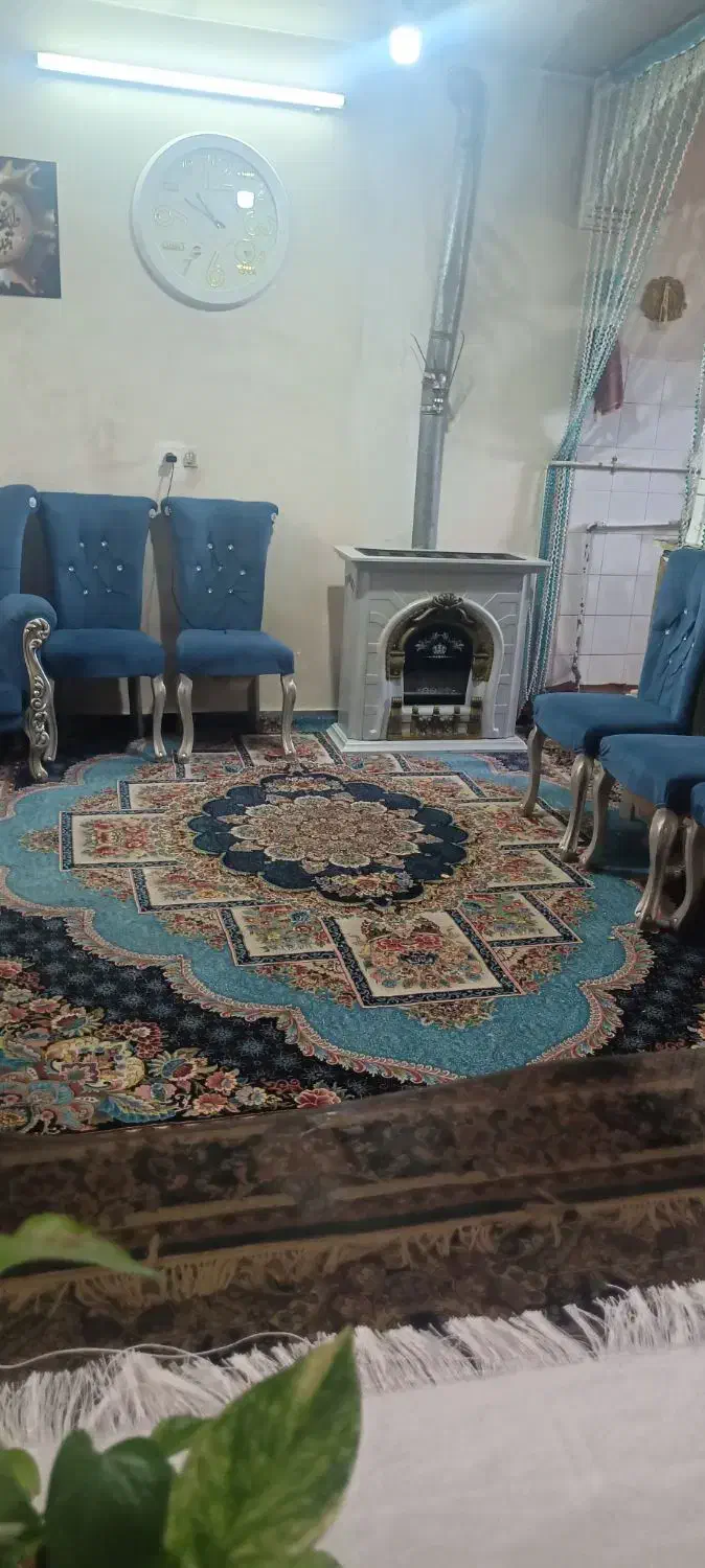 مبلمان و میز ناهار خوری|مبلمان خانگی و میز عسلی|اصفهان, ارزنان|دیوار