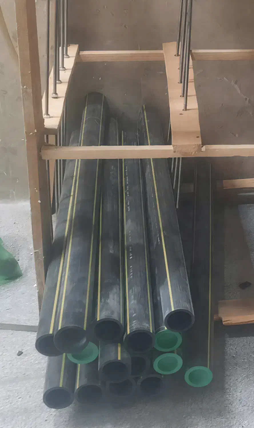 لوله پلی اتیلن سایز 63 بریده شده|مصالح و تجهیزات ساختمان|شیراز, غدیر جنوبی|دیوار