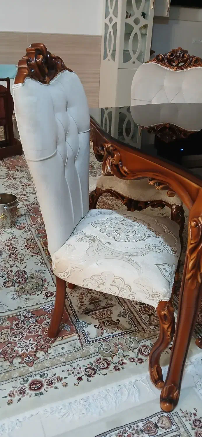 میز نهار خوری چهار نفره ۱.۵ در ۱.۵ باتخفیف|میز و صندلی غذاخوری|قم, باجک دو|دیوار