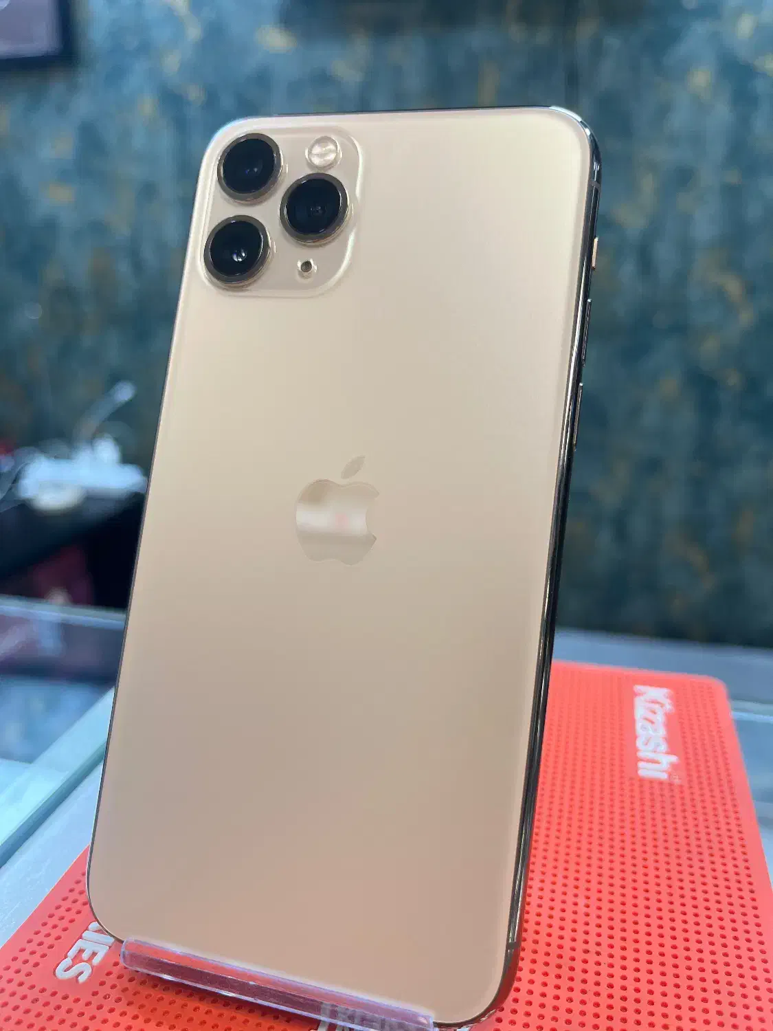 iphone 11pro  فروش نقدواقساط|موبایل|کرج, مهرویلا جنوبی|دیوار