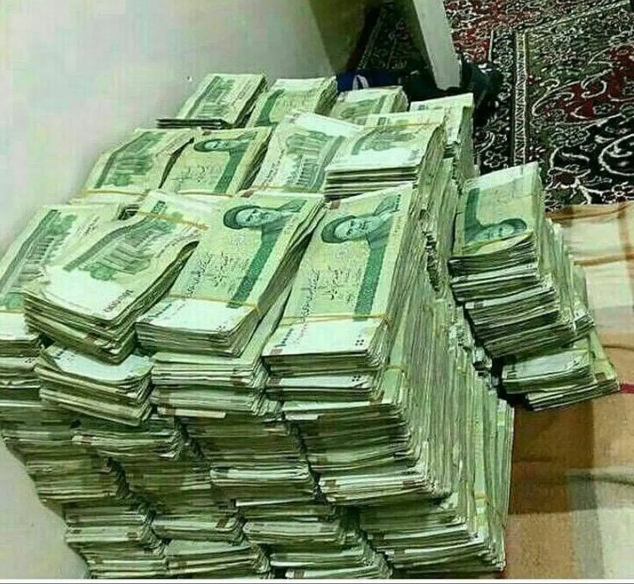 هر چند دقیقه ۱۰۰هزار تومان برداشت بزن|کارت هدیه و تخفیف|خرم‌آباد, |دیوار