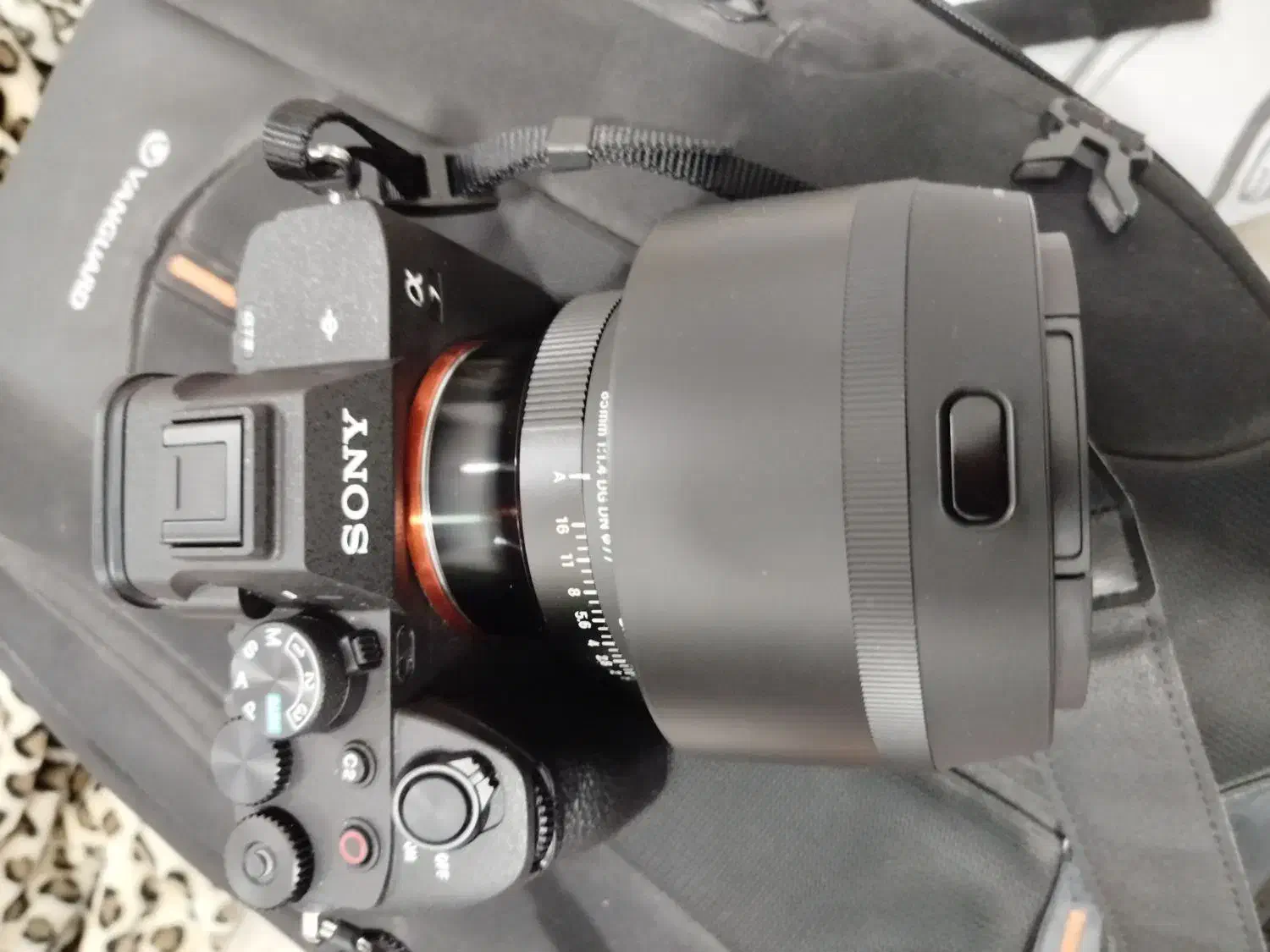 دوربین سونی آلفا سون فور بهمراه لنز ۸۵سیگما|دوربین عکاسی و فیلمبرداری|بوشهر, |دیوار