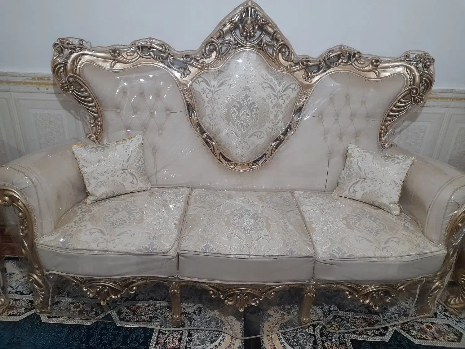 مبل|مبلمان خانگی و میز عسلی|نهاوند, |دیوار