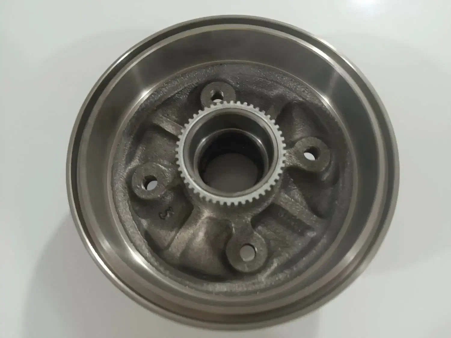 کاسه چرخ عقب پراید  سمت شاگرد|قطعات یدکی و لوازم جانبی|گلبهار, شهر جدید گلبهار|دیوار