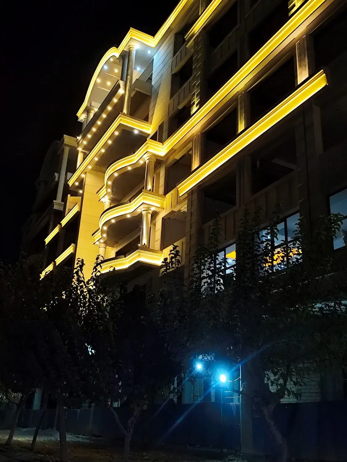 ۸۶متر/۶۰۰نقدمحوطه سرسبز محیطی آرام/مسکن کلید|فروش آپارتمان|ماهدشت, |دیوار