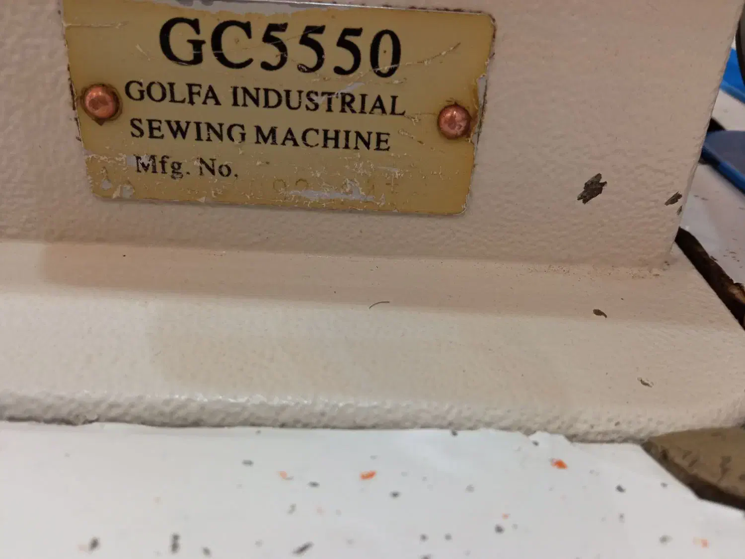 چرخ خیاطی|چرخ خیاطی و ریسندگی|قروه, |دیوار