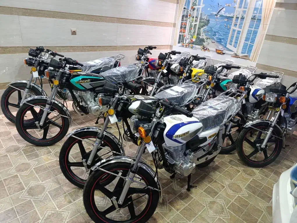 موتور۲۰۰ احسان|موتورسیکلت|یزد, |دیوار