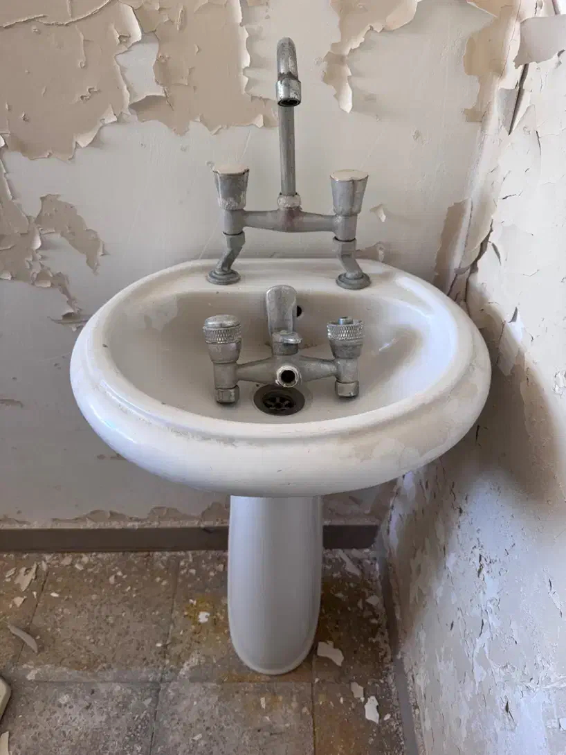 روشویی و شیر حمام و سینک به همراه شیرآلات|لوازم سرویس بهداشتی|بندرعباس, |دیوار