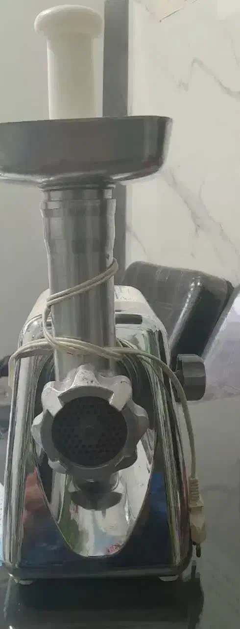 چرخ گوشت سالم|خردکن، آسیاب، غذاساز|رباط‌کریم, الارد|دیوار