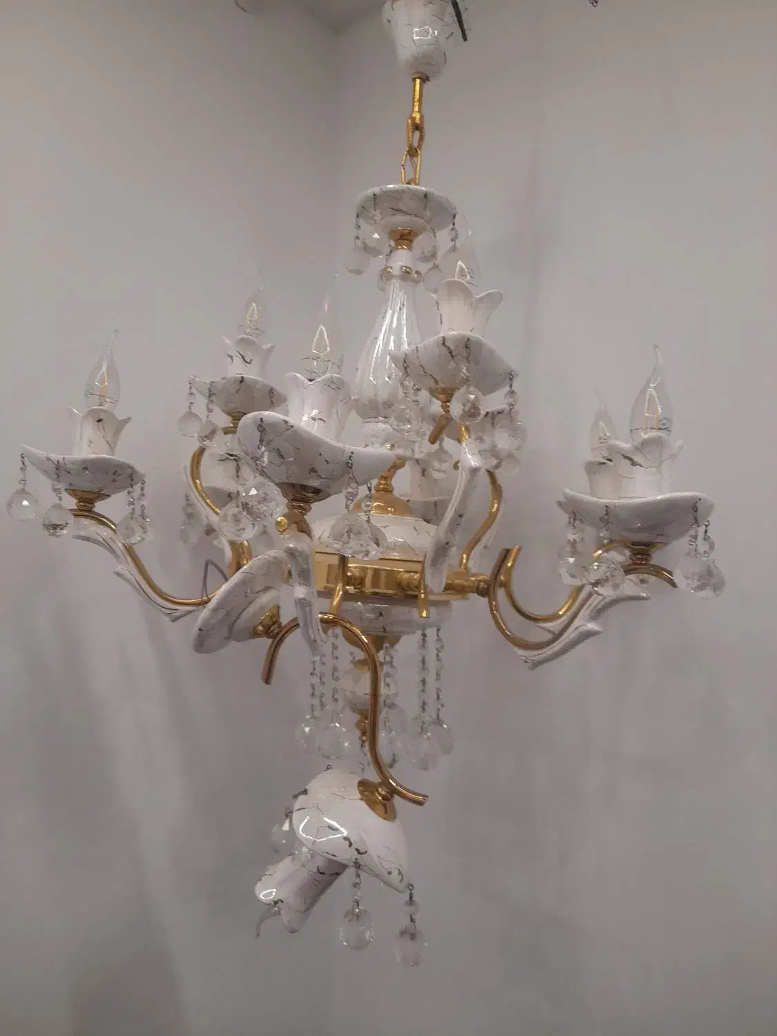 لوستر چینی|لوستر و چراغ آویز|لاهیجان, شهید آوینی|دیوار