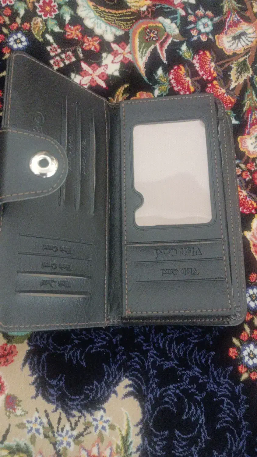 کیف|کیف، کفش، کمربند|ایوان, |دیوار