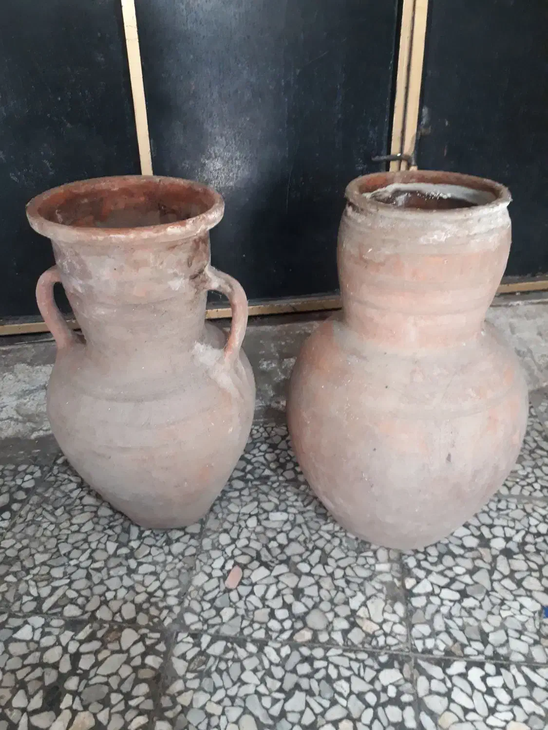 کوزه قدیمی ۱۰۰ ساله|کلکسیون اشیاء عتیقه|رشت, نخودچر|دیوار