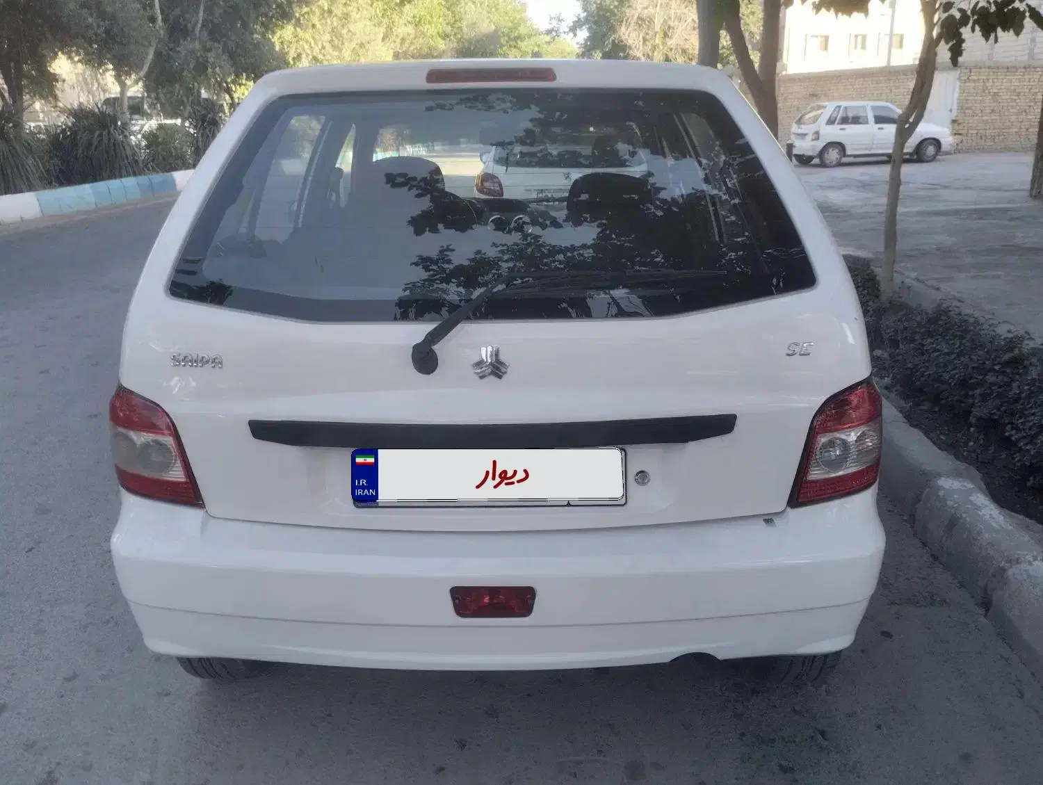 111مدل 95|خودرو سواری و وانت|اصفهان, بوزان|دیوار