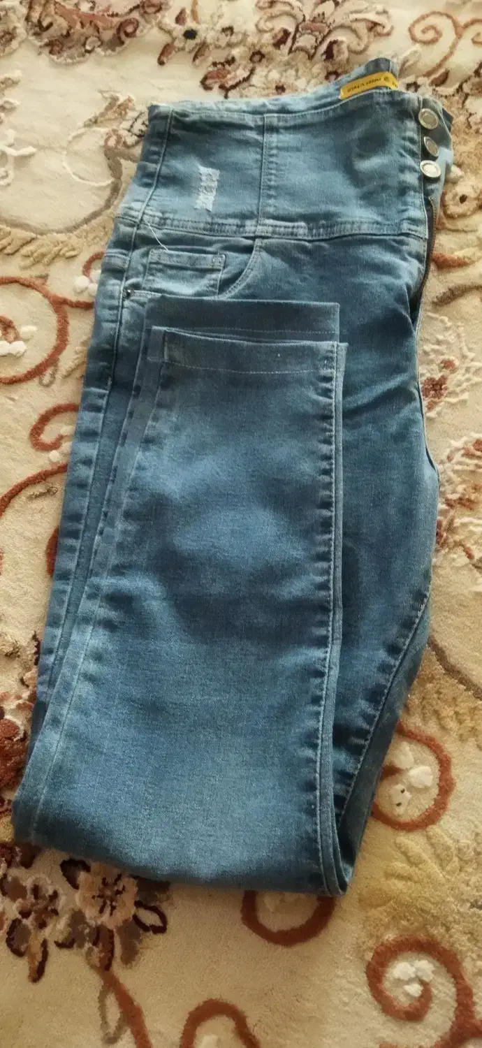 شلوار جین|لباس|میانه, |دیوار