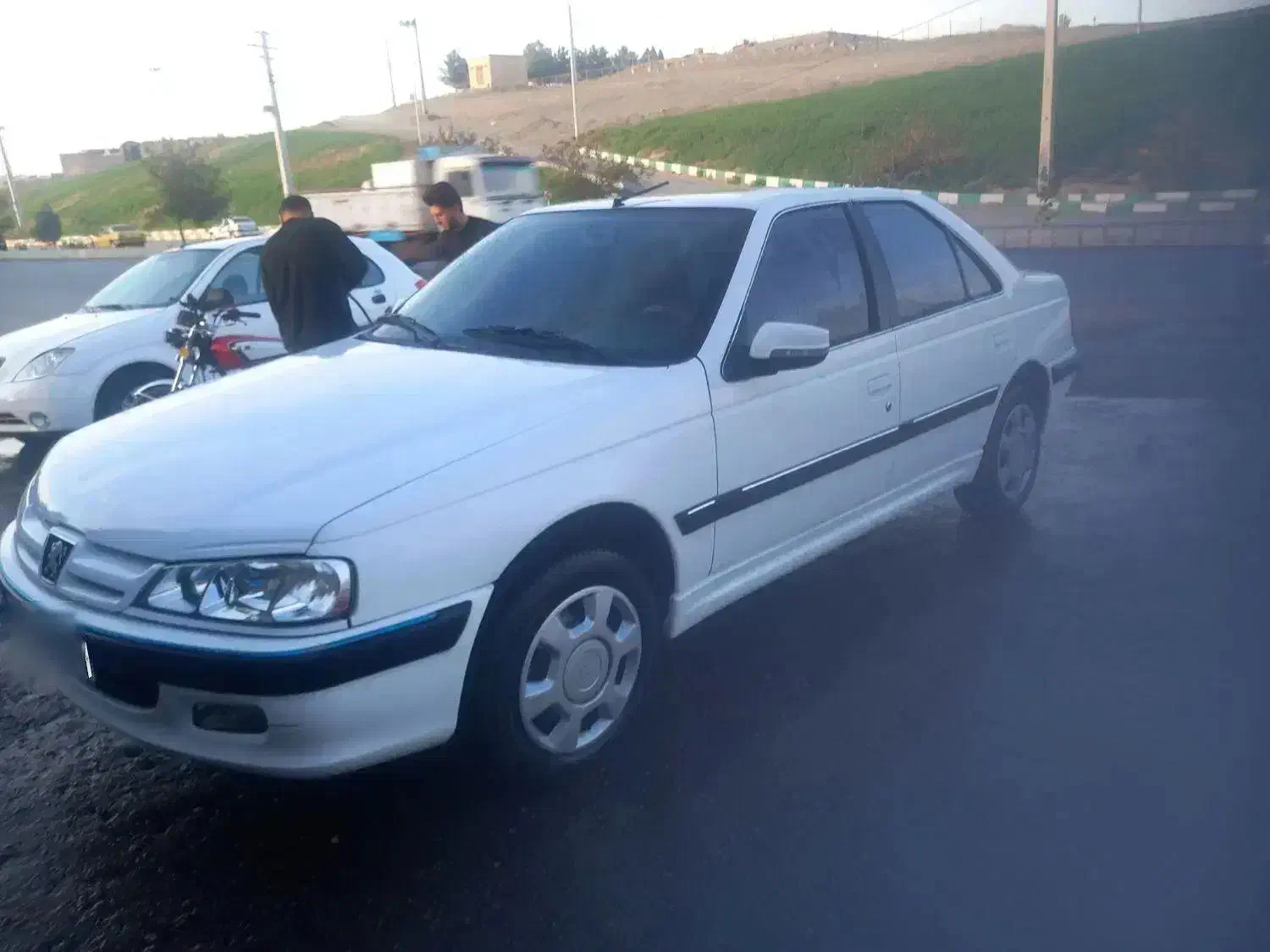 پارس۱۴۰۱ دریچه سیمی|خودرو سواری و وانت|بروجرد, |دیوار