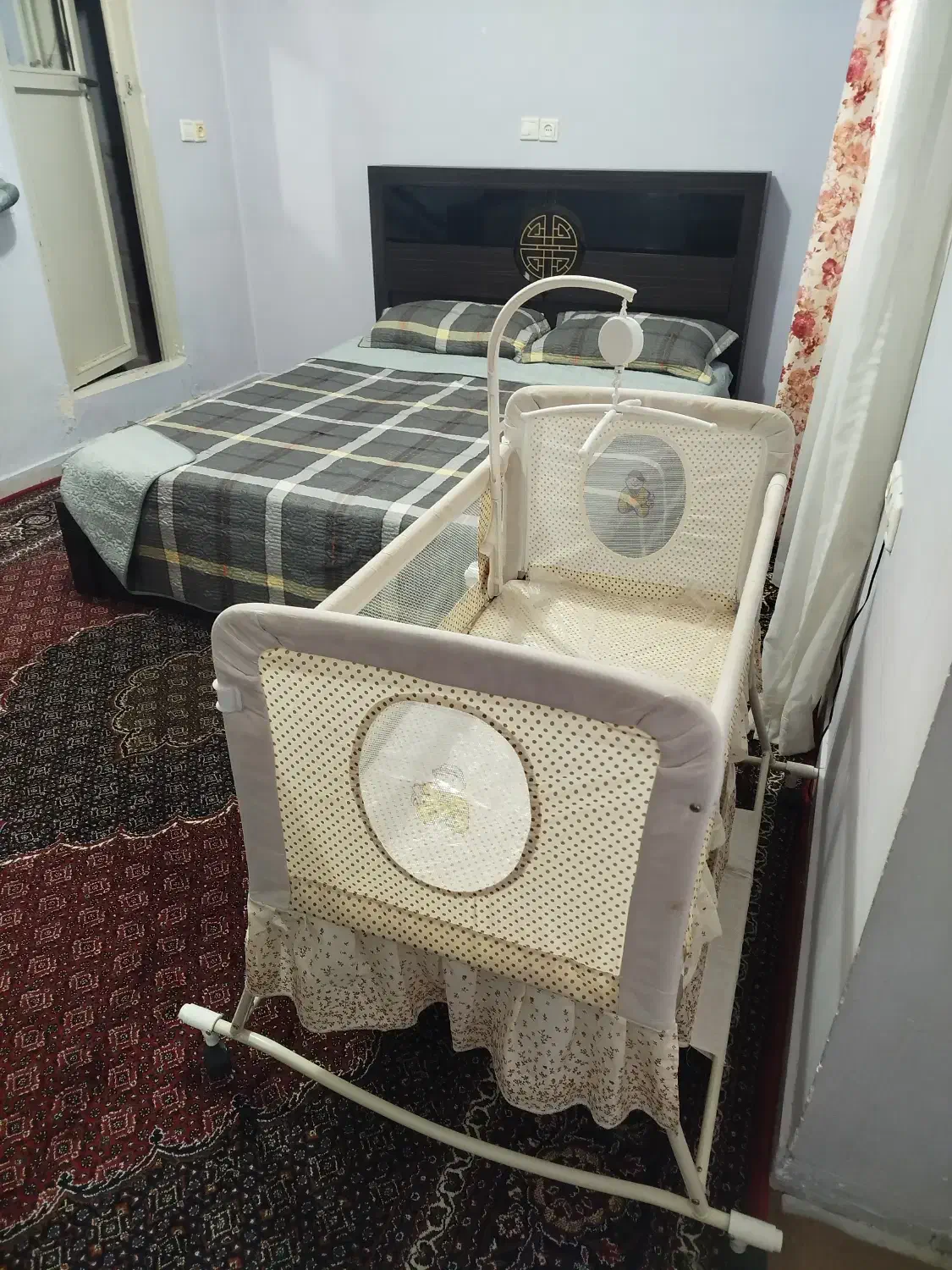 تخت خواب نوزاد|تخت و سرویس خواب|بوئین زهرا, |دیوار