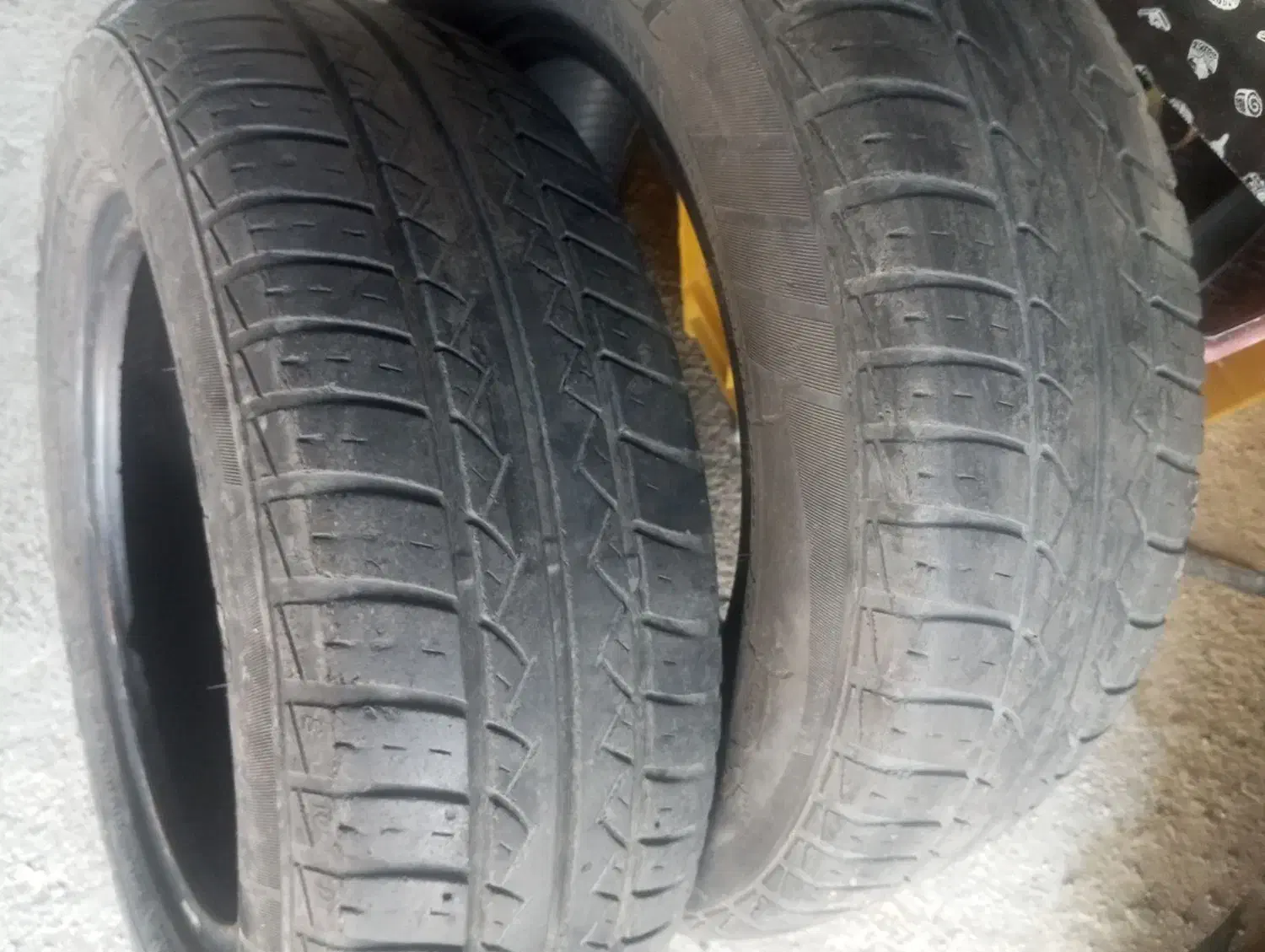 ضبط و لاستیک ۱۴ و چراغ آردی|قطعات یدکی و لوازم جانبی|مشهد, نیروی هوایی|دیوار