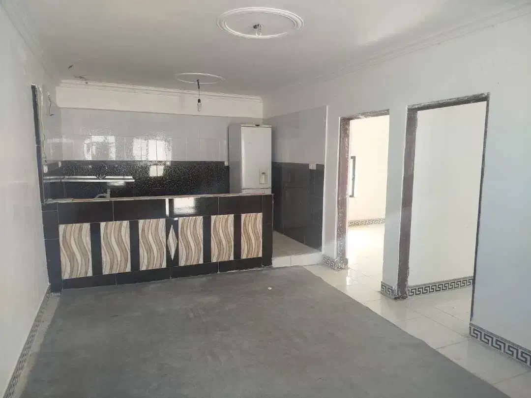 فروش فوری ویلایی|فروش خانه و ویلا|بشاگرد, |دیوار