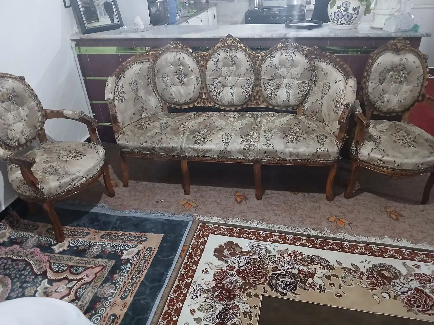 مبل|مبلمان خانگی و میز عسلی|زرنه, |دیوار