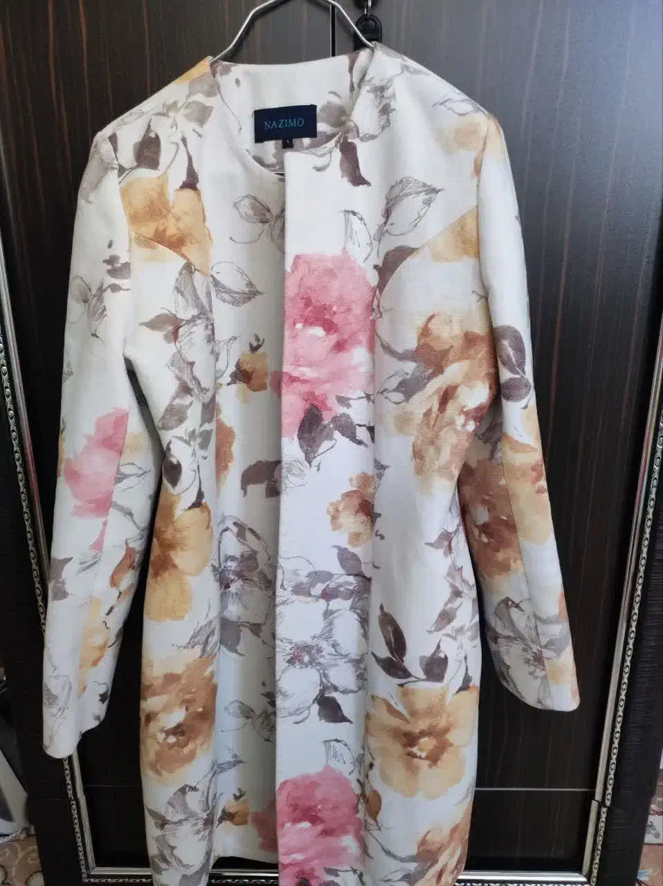 بارونی|لباس|زنجان, |دیوار