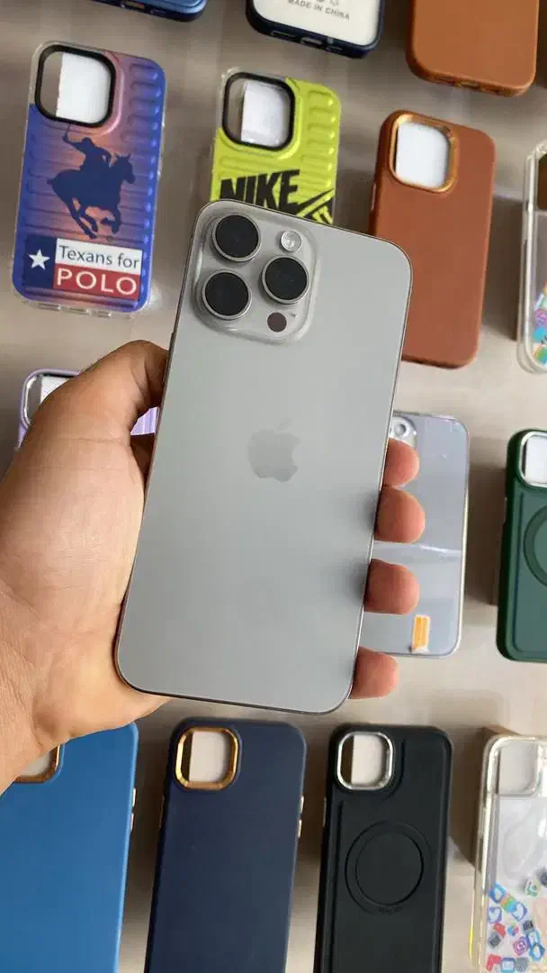 فروش آیفون از 13 نرمال تا 17 پرو مکس|موبایل|تهران, فرمانیه|دیوار