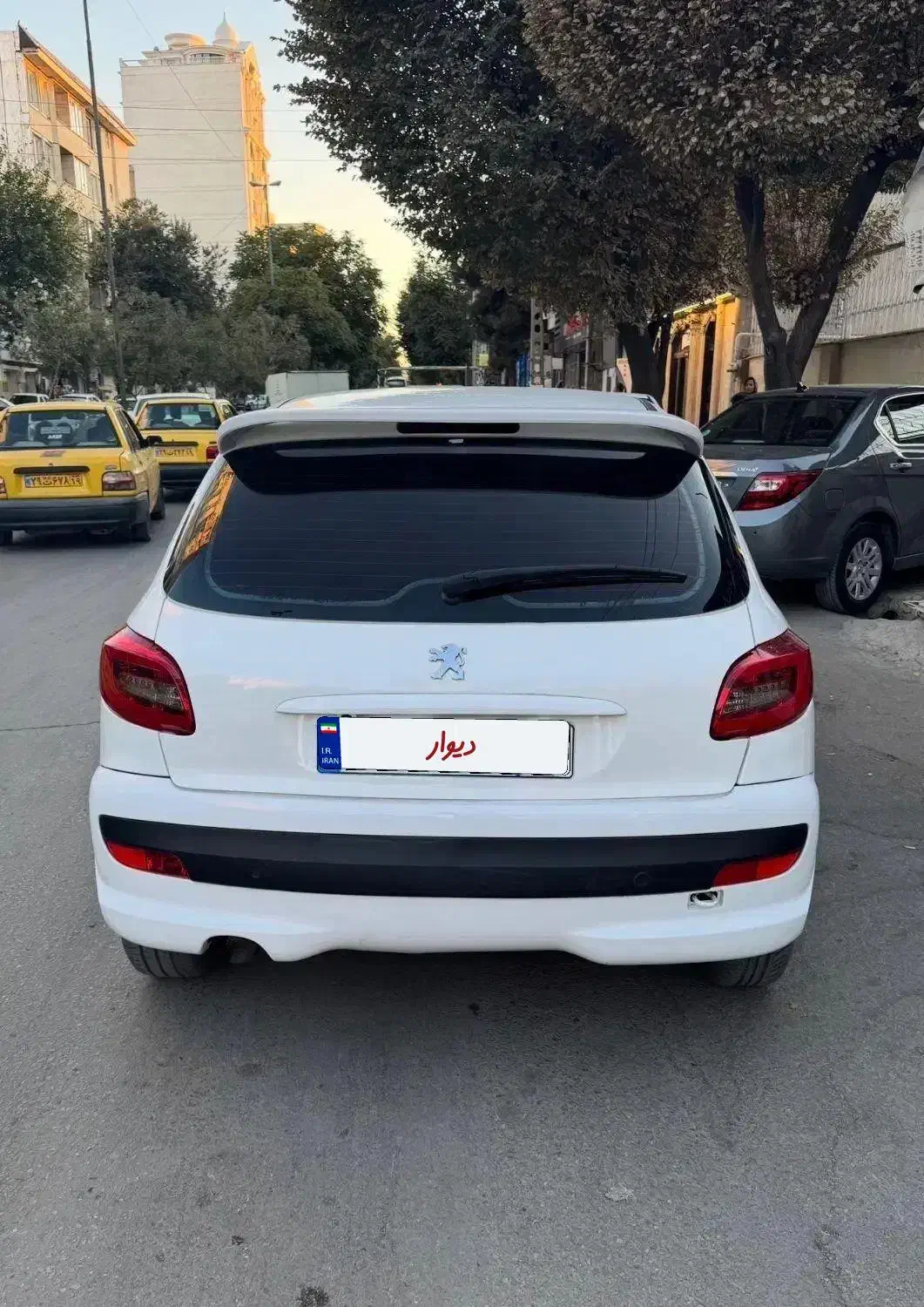 207 tu5|خودرو سواری و وانت|کرمانشاه, |دیوار