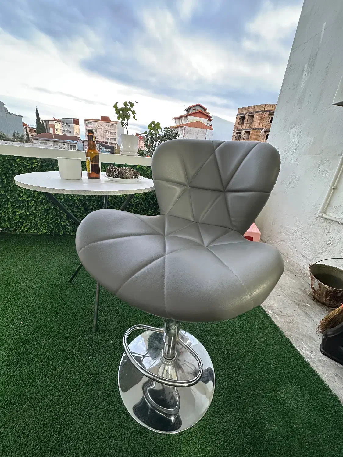 صندلی استادکار|آرایشگاه و سالن‌های زیبایی|بندر انزلی, تهران|دیوار