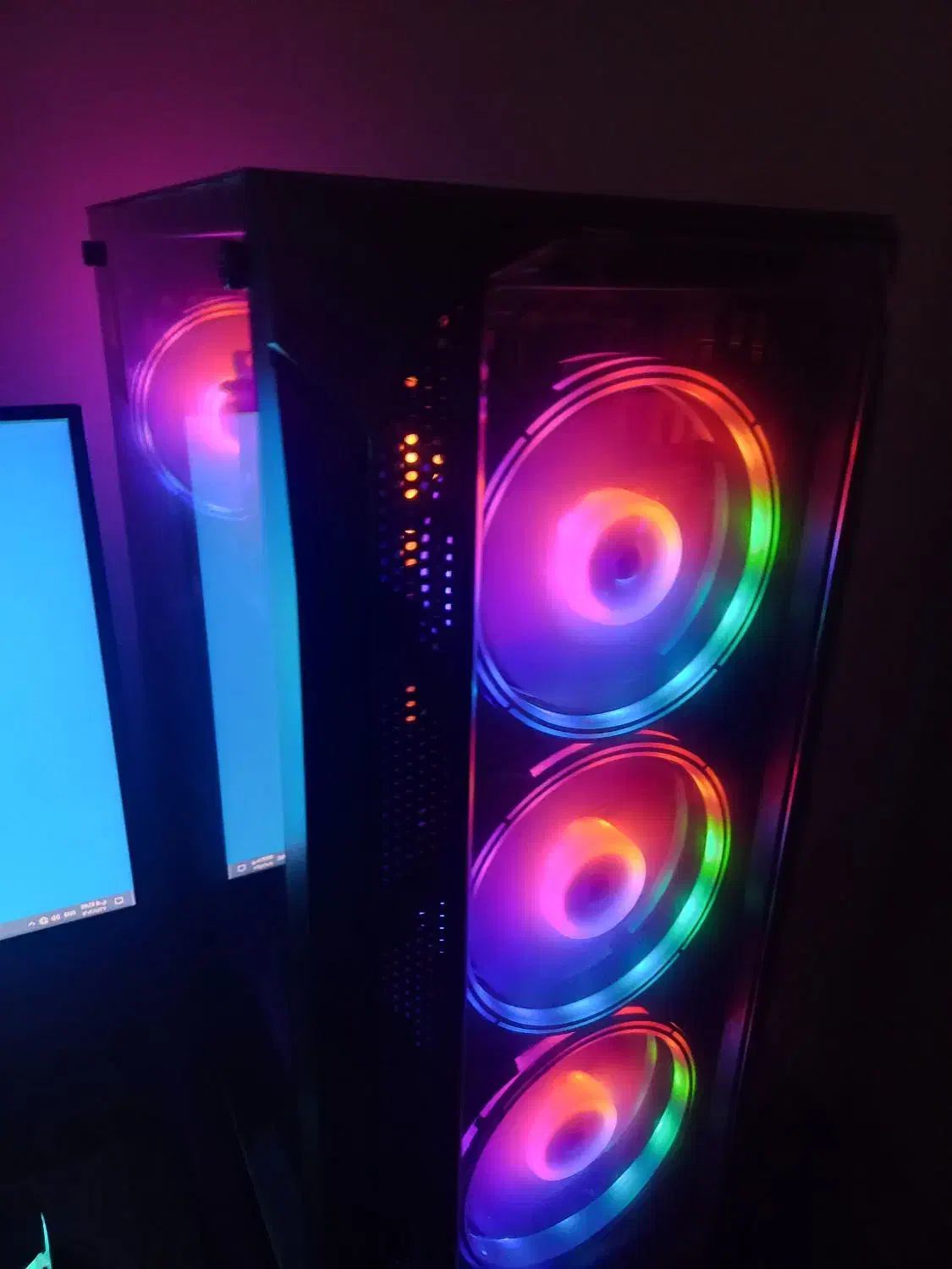 کیس گیمینگ|رایانه رومیزی|خلخال, |دیوار