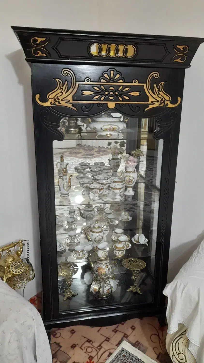 یک عدد بوفه|بوفه، ویترین، کنسول|مراغه, |دیوار