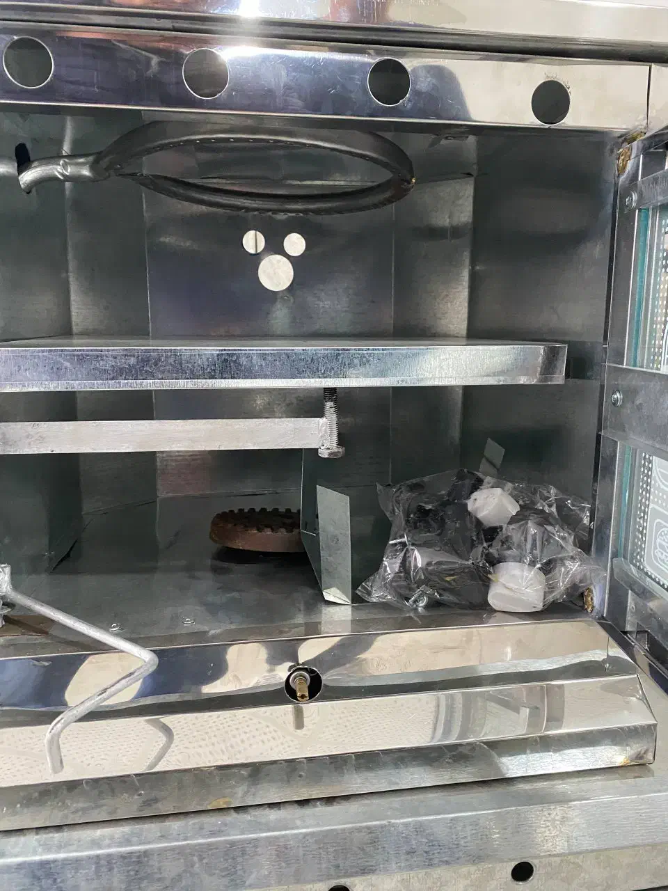 تنور گازی گرگان نوین|اجاق گاز و لوازم برقی پخت‌وپز|گنبد کاووس, |دیوار