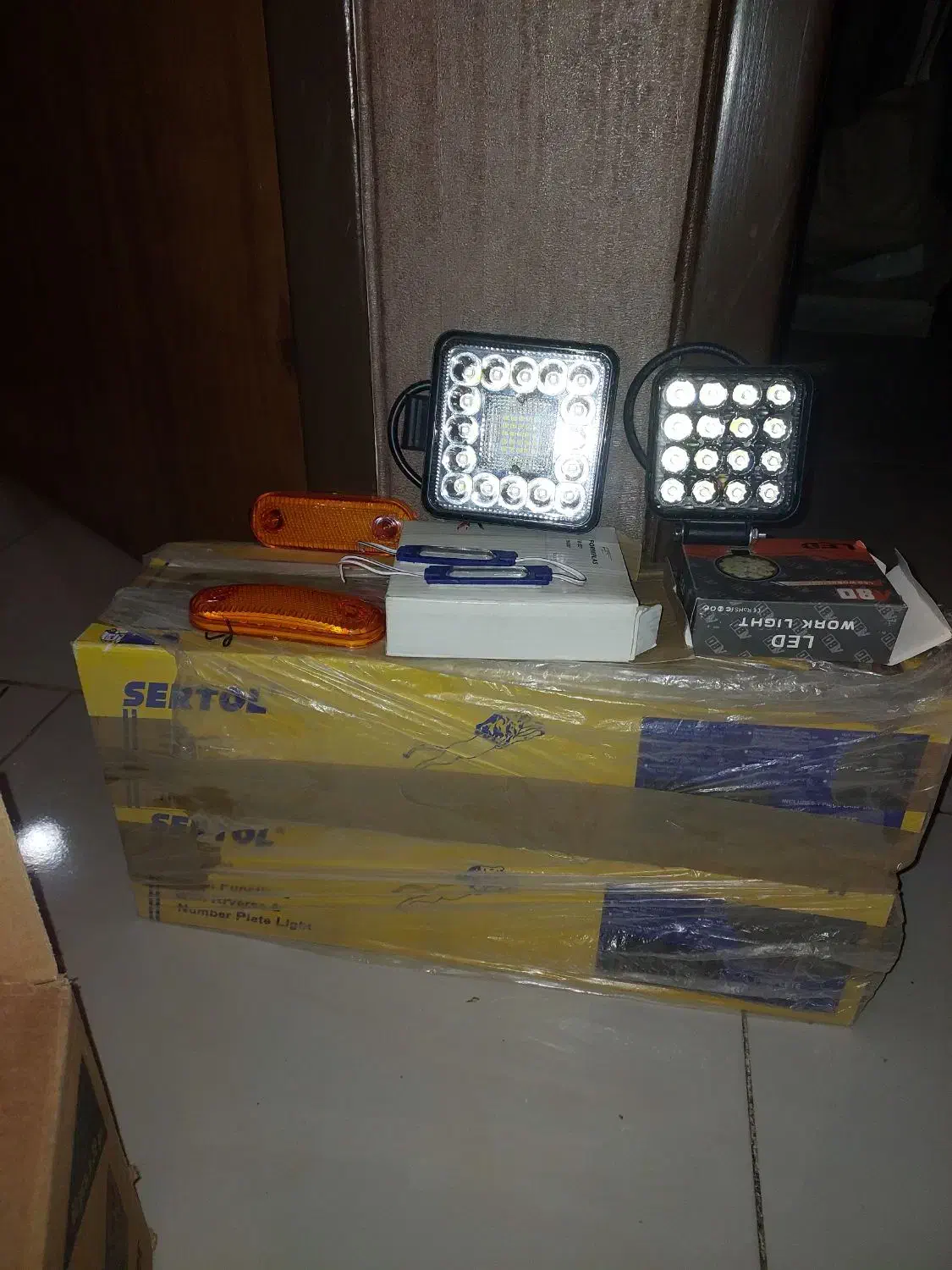 لوازم ایسوزو ۶ تن 89 Abc|قطعات یدکی و لوازم جانبی|اصفهان, الهیه|دیوار