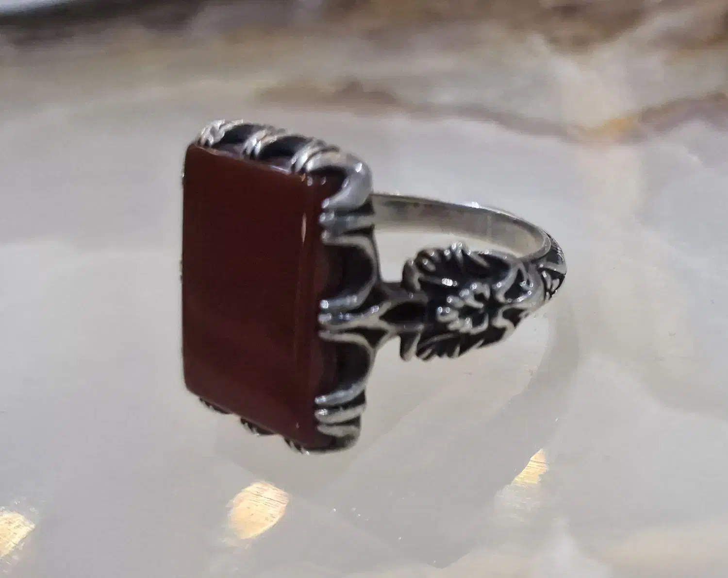 انگشتر نقره|بدلیجات|ری, سرتخت|دیوار