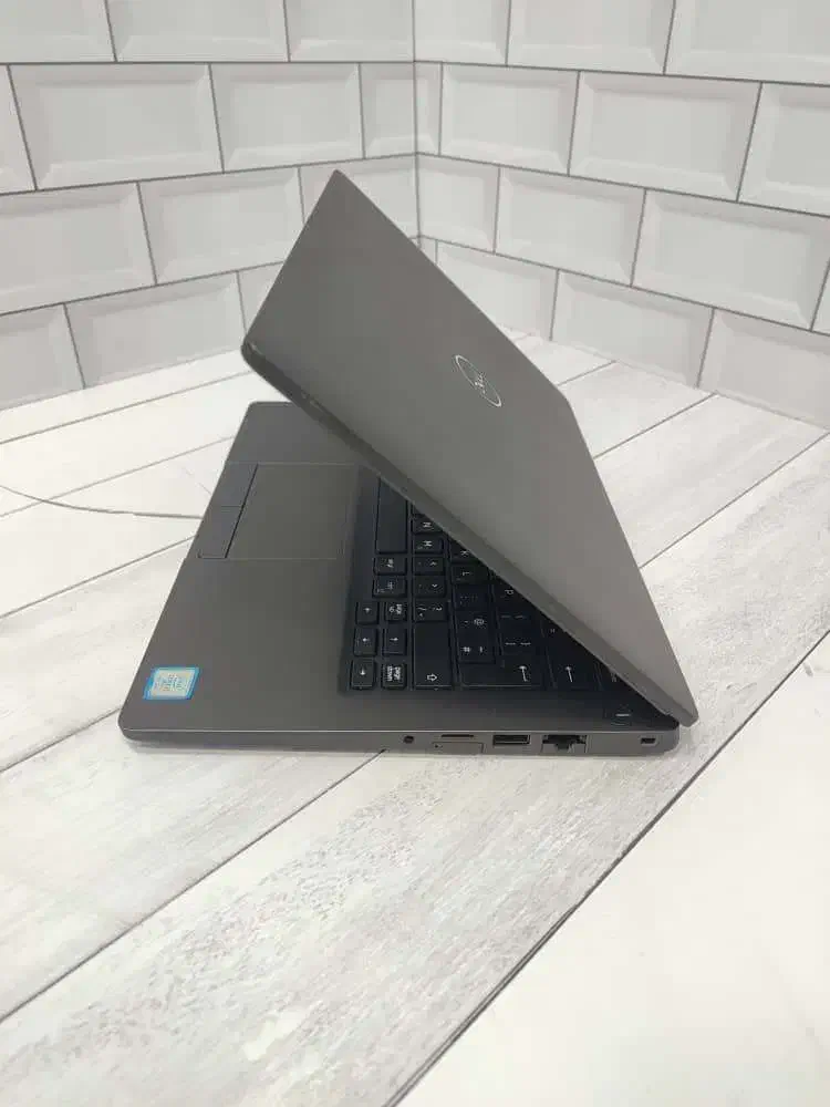 لپ تاپ اقتصادی و سبک dell 5300|رایانه همراه|تهران, میدان ولیعصر|دیوار