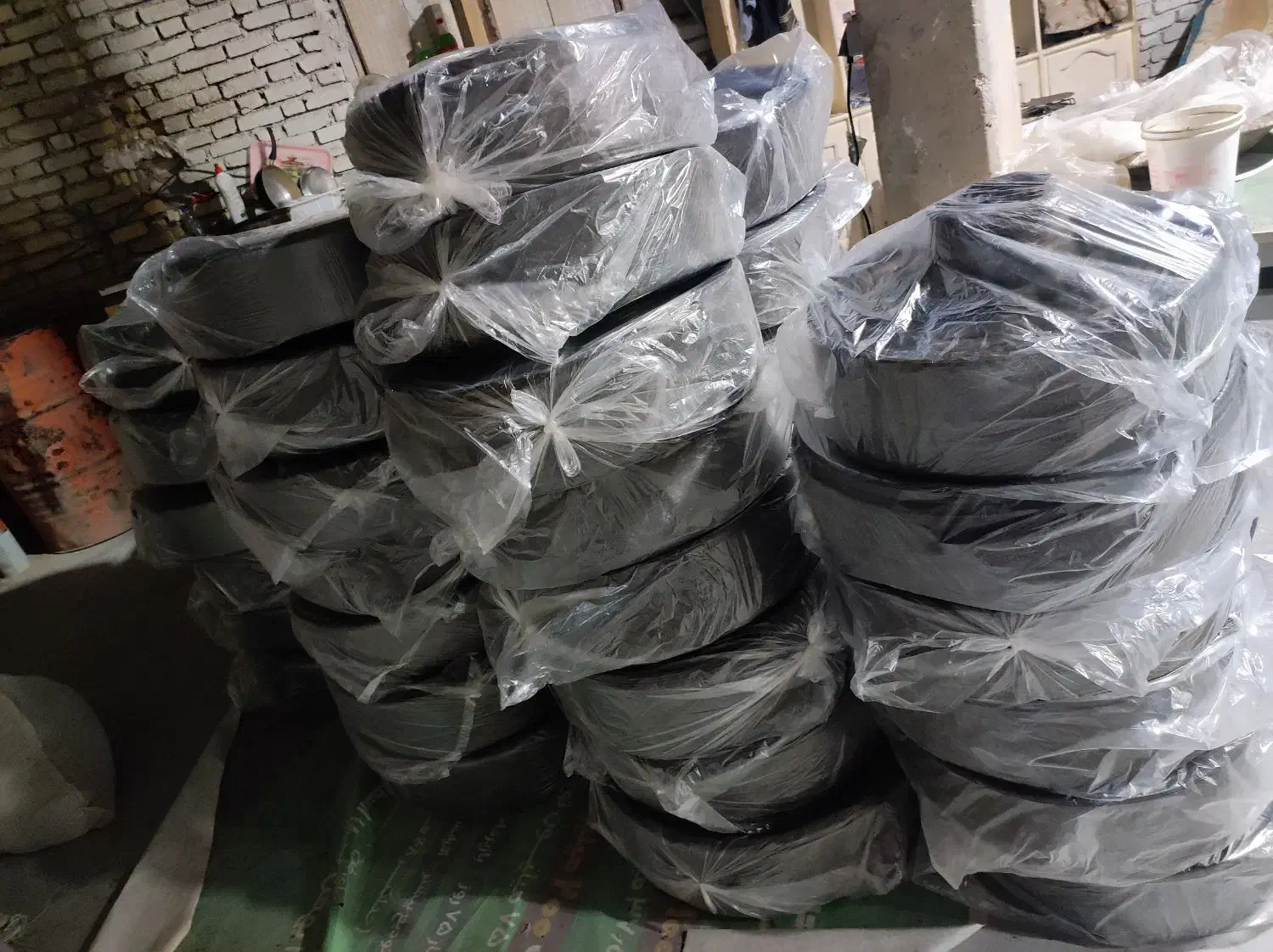 طاقه پلاستیک زباله|ظروف نگهدارنده، پلاستیکی، یک‌بارمصرف|اصفهان, هوانیروز|دیوار