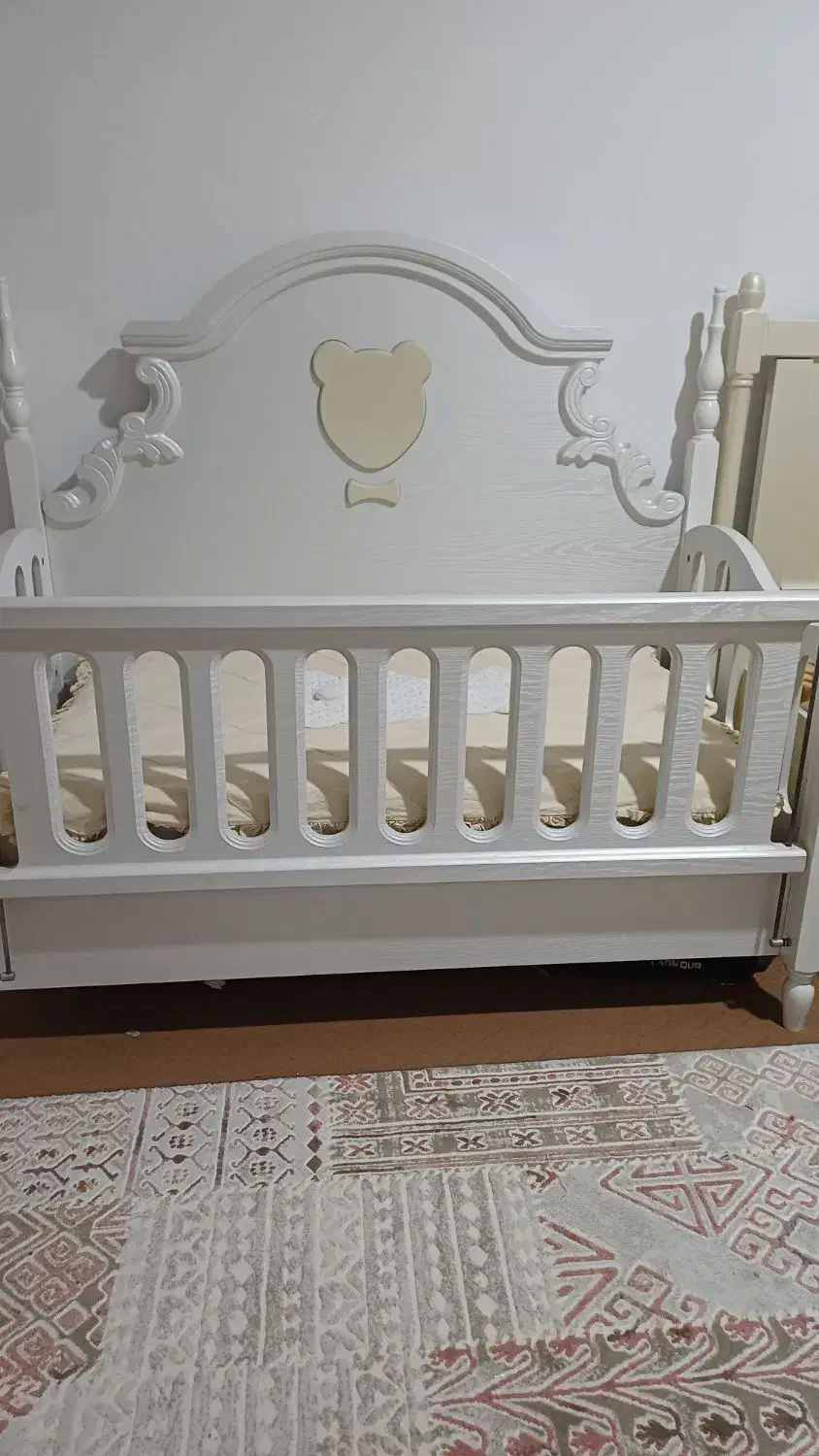 تخت کودک و نوجوان با تشک رویال در حد نو|تخت و سرویس خواب|گلستان (تهران), |دیوار