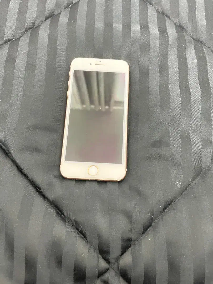 آیفون۸ apple iphone8 معاوضه|موبایل|کهک, |دیوار