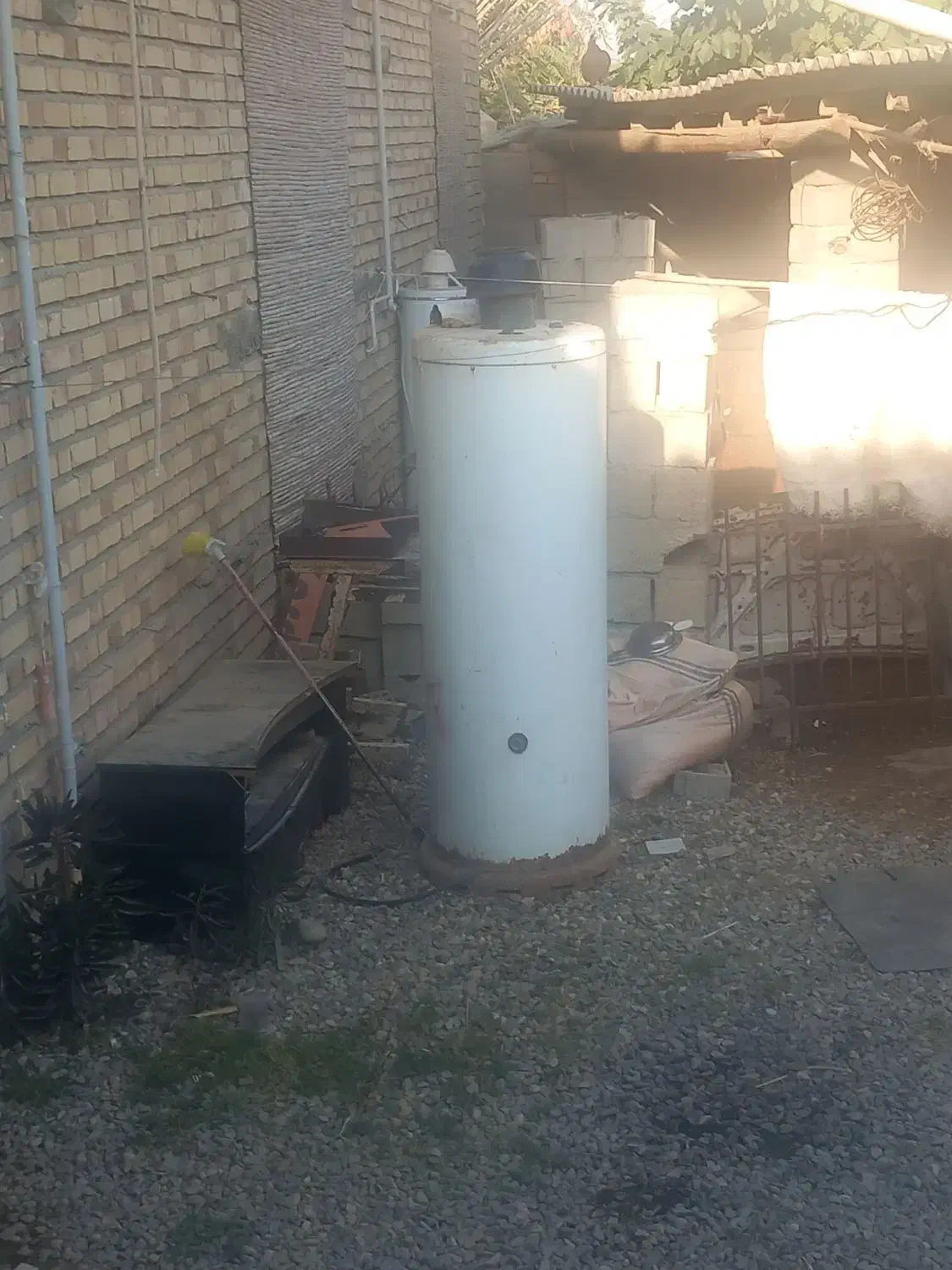 آبگرم کن مخزنی|آبگرمکن، پکیج، شوفاژ|گنبد کاووس, |دیوار