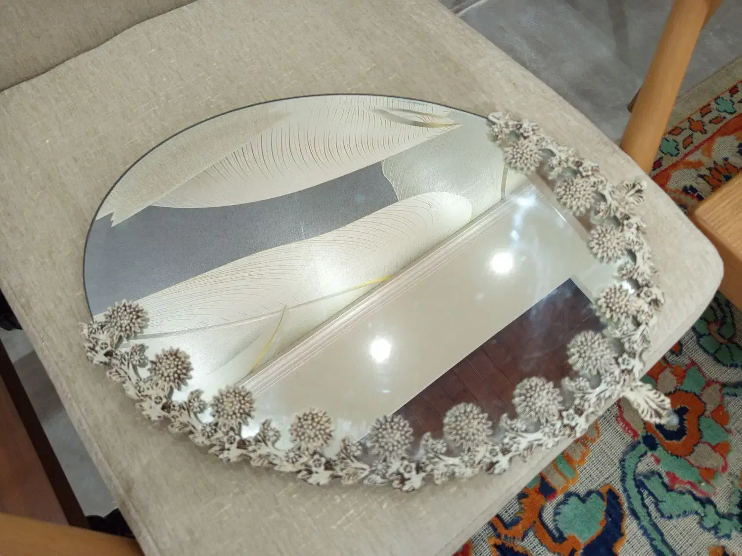 آینه بیضی|آینه|آمل, |دیوار