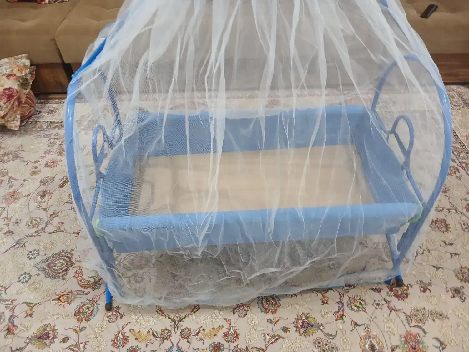 گهواره کودک|تخت و صندلی بچه|مشگین شهر, |دیوار