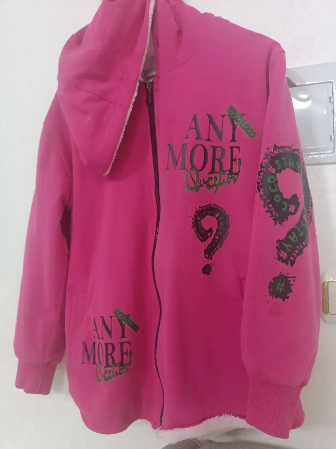 سویشرت دخترانه داخل کرک نرم وگرم و جنس عالی وتمیز|کفش و لباس بچه|دامغان, |دیوار