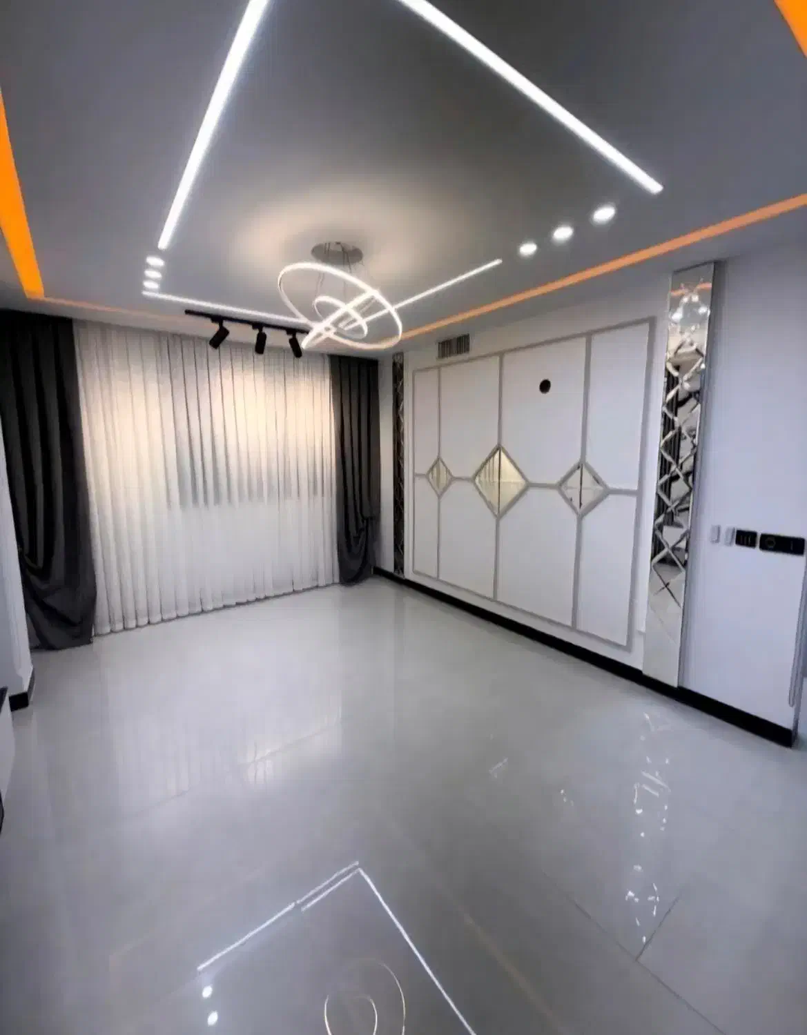 فول امکانات/لاکچری با پارکینگ انباری / ۸۰ متر|فروش آپارتمان|هشتگرد, شهرک آپادانا|دیوار