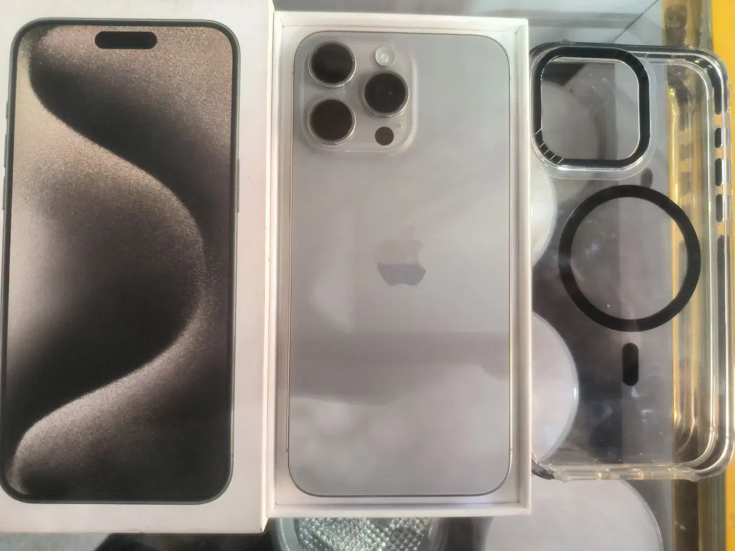 آیفون 15نرمال پک zaa|موبایل|شیراز, گود عربان|دیوار