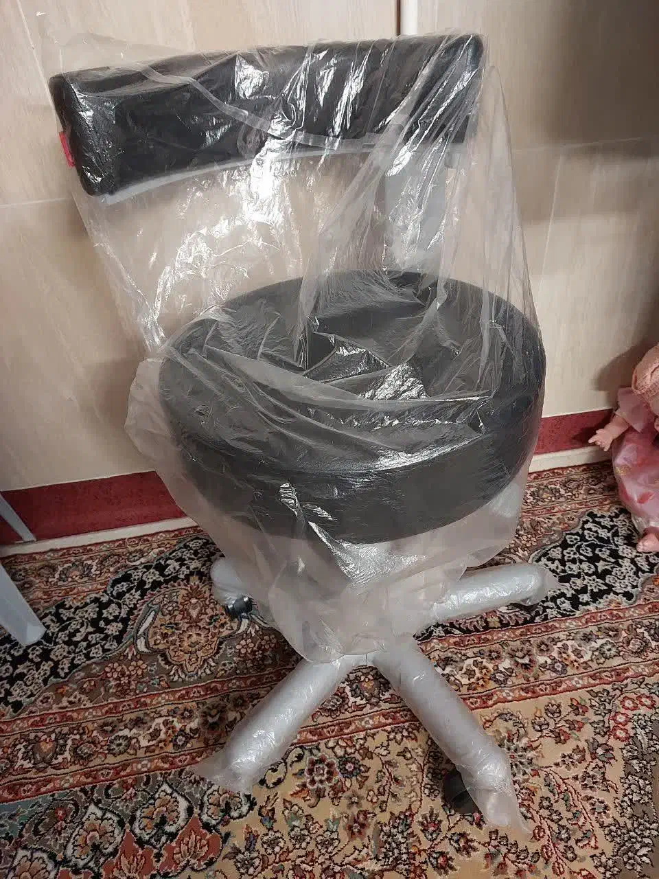 فروش فرش وصندلی ومیز|فرش|یزد, |دیوار