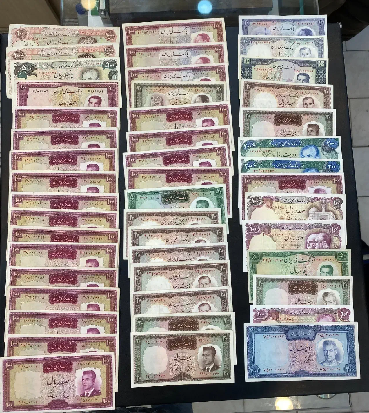 فروشنده وخریدار اسکناس سکه مدال تمبر جمهوری و شاهی|کلکسیون سکه، تمبر، اسکناس|نوشهر, |دیوار