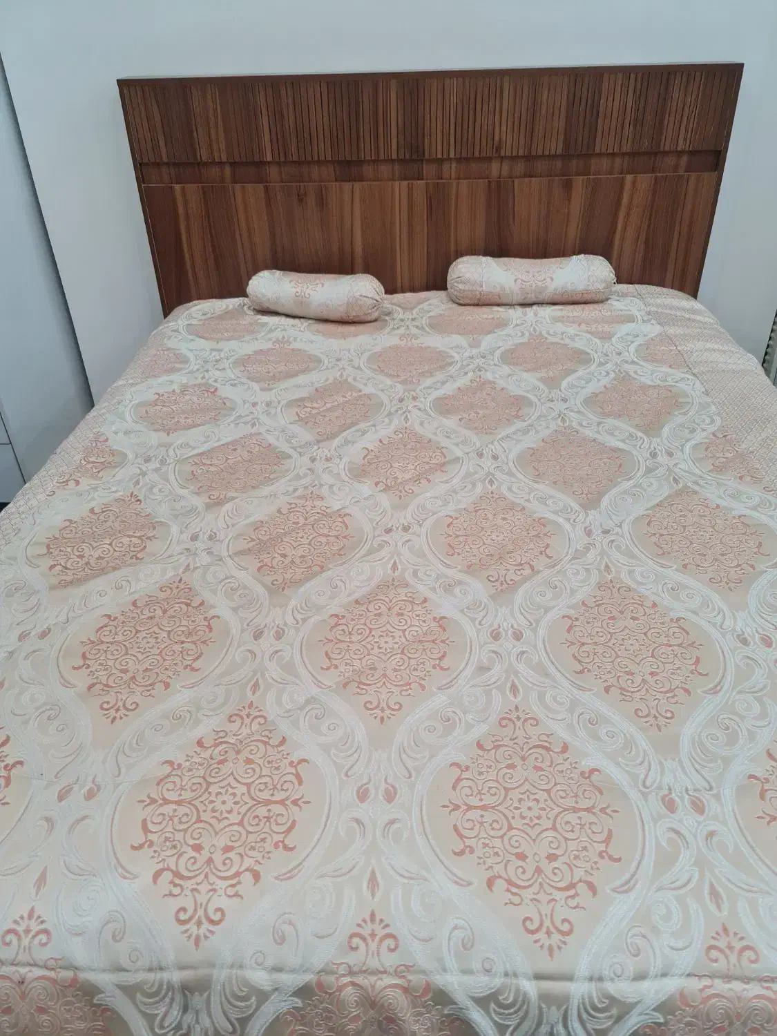 تخت ۲ نفر چوبی مدل اسکار|تخت و سرویس خواب|اهواز, کوی پیروزی|دیوار