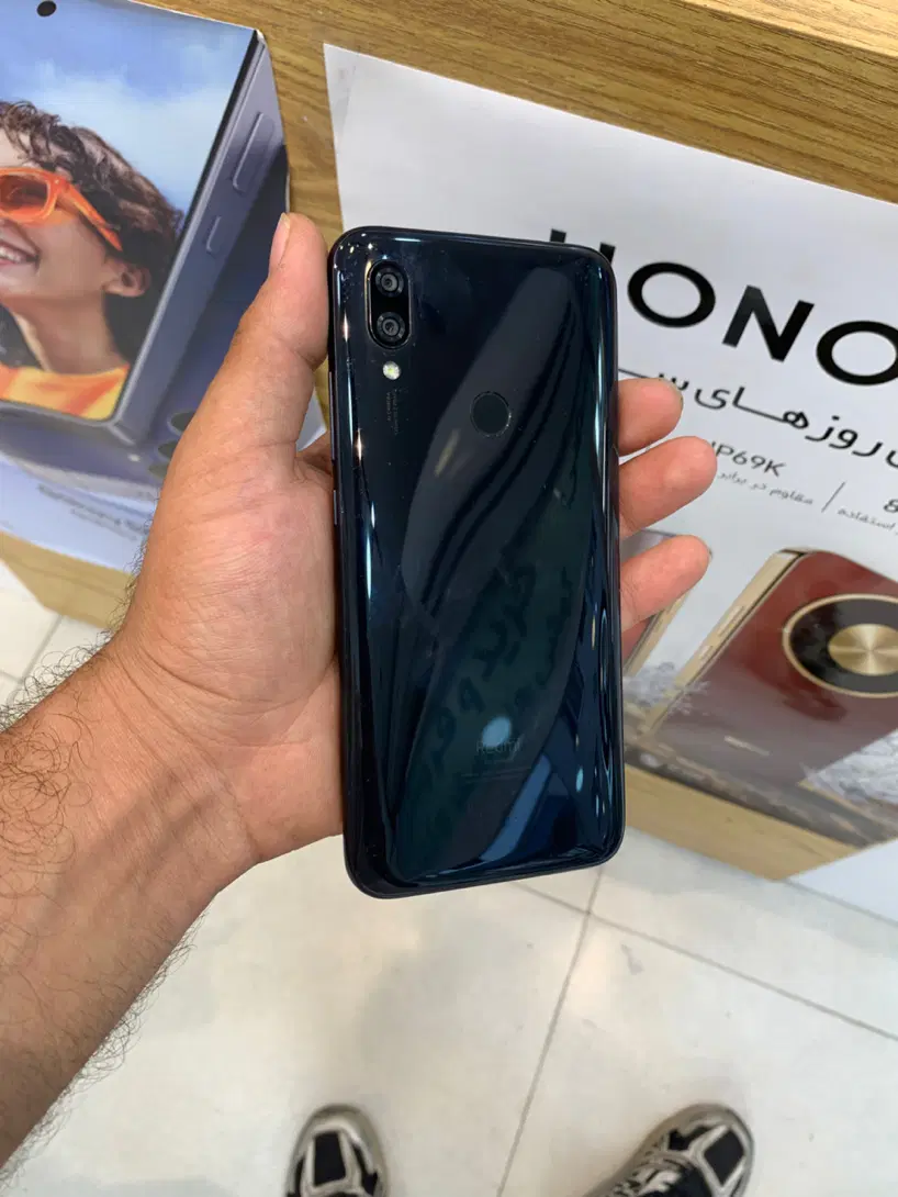 Redmi 7 32GB 3GB RAM|موبایل|رشت, چله خانه|دیوار
