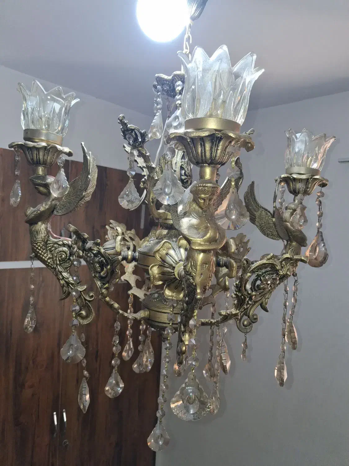 لوستر برنز ۱۲شاخه فوق سنگین|لوستر و چراغ آویز|فردیس, فرامرزیه|دیوار